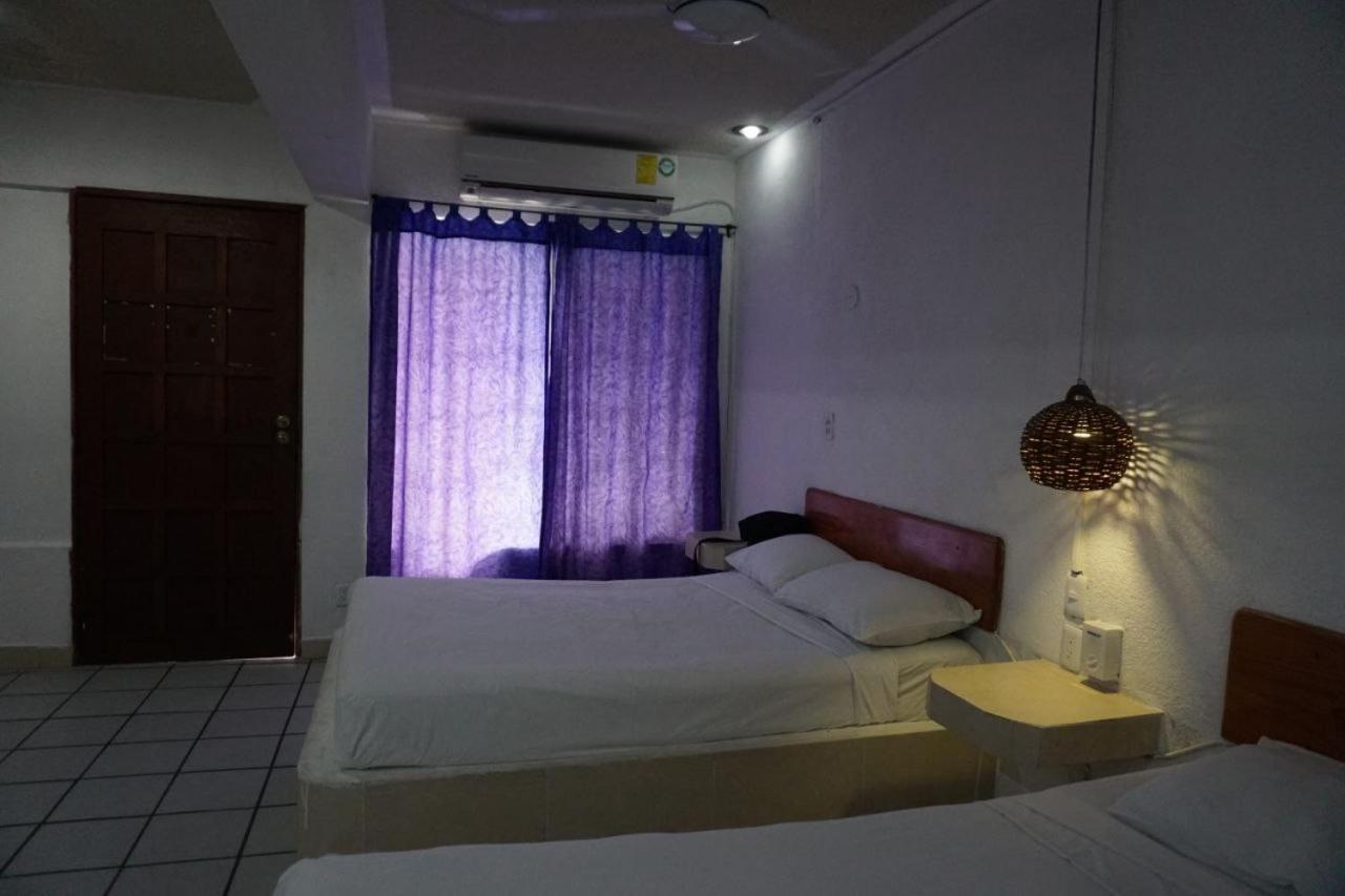 Hostelito Hotel Косумел Екстериор снимка